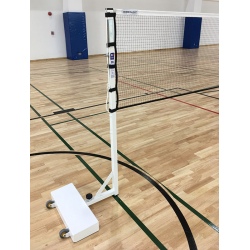 Poteaux badminton compétition embase 60 kg modèle FFBAD (la paire) 