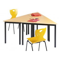 Table de réunion NF 4 pieds Flore mélaminé PVC 140x70x70 cm 